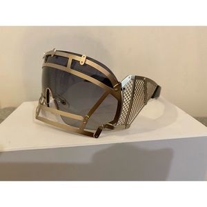 Linda Farrow sunglasses